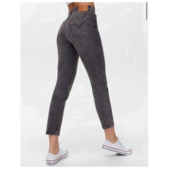 Levi’s wedgie premium straight Jean size 25 - Picture 2 of 9